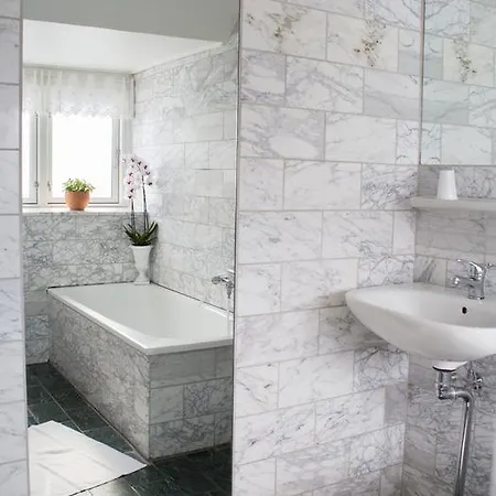 호텔 Postgaarden 3*